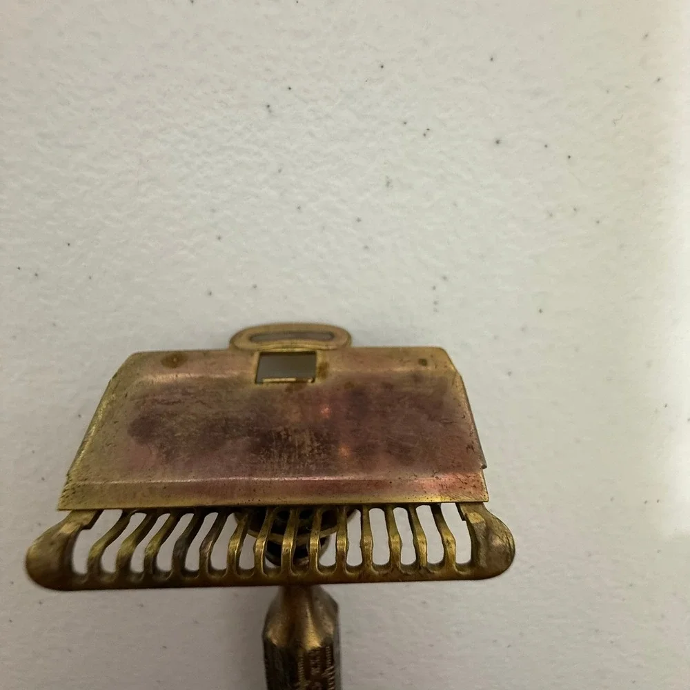 Vintage GEM Single Edge Safety Razor Open Comb Ornate‎ Handle Brass Shaving Tool